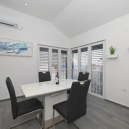Casa de Férias Kuca Za Odmor Davorka Lukoran