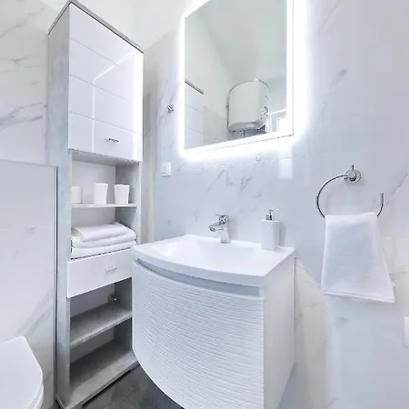 別荘 Kuca Za Odmor Davorka Lukoran